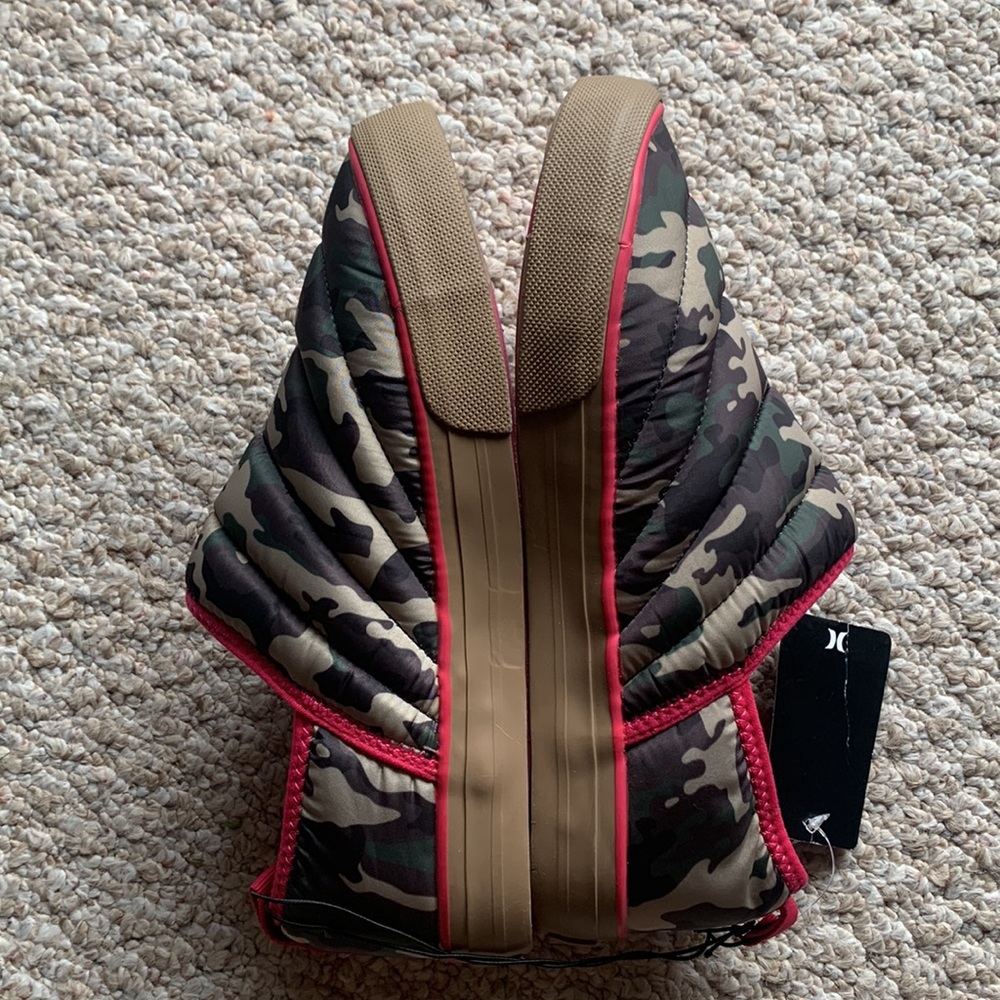 Hurley Puff Kayo Chukka camo hot pink skate mule slippers sneakers slip ons nike